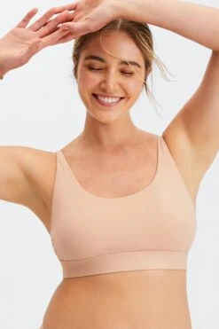 Fine Touch Scoop Neck Bralette