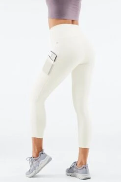 On-The-Go PowerHold® High-Waisted Capris