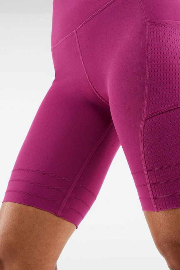 High-Waisted SculptKnit Pocket Shorts - Image 4