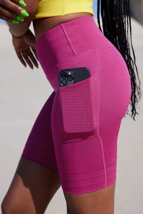 High-Waisted SculptKnit Pocket Shorts - Image 5