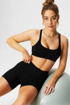 Gravity 2-Piece Outfit