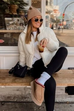 Wander Cropped Puffer