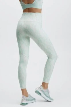 Define PowerHold® Ultra HW 7/8 Leggings