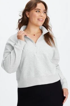 Catarina Mock Neck Zip Pullover