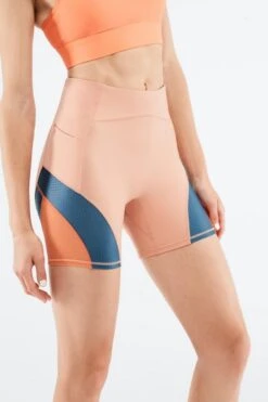 High-Waisted Motion365® Run Short 6