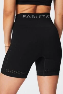 Sync Seamless High-Waisted 6'' Shorts