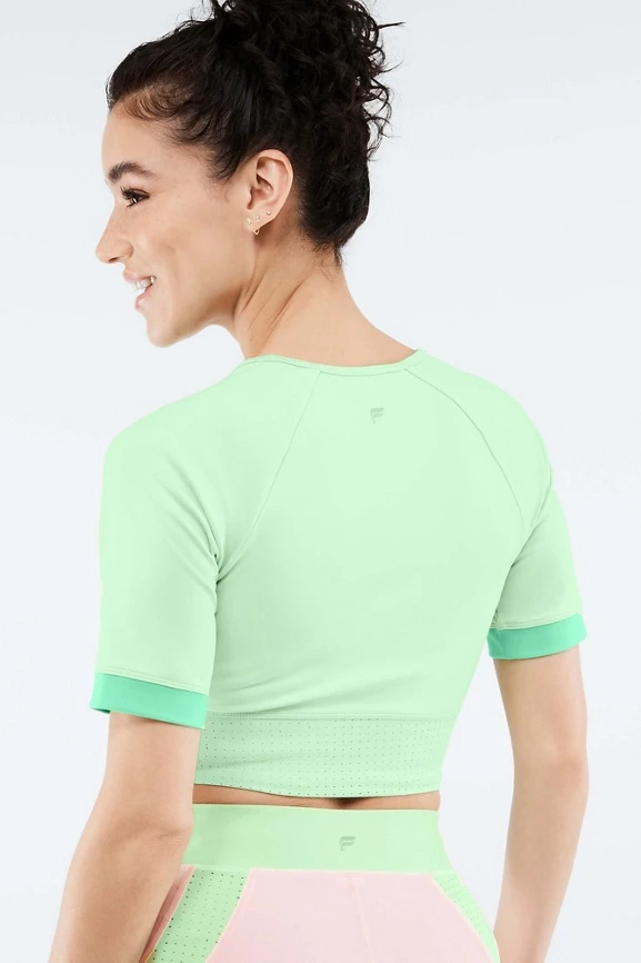 Avah Color Block Cut Off Sleeve Crop Top - Image 3