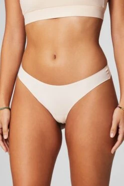 No Show Mid-Rise Thong