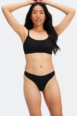 Seamless Lace High-Waisted Thong